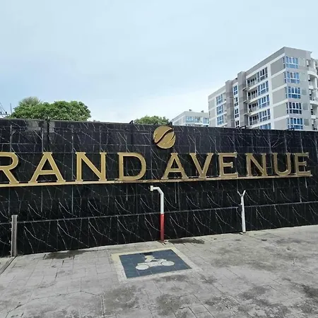 อพาร์ทเม้น Grand Avenue 2bedroom By Fantaseabeach