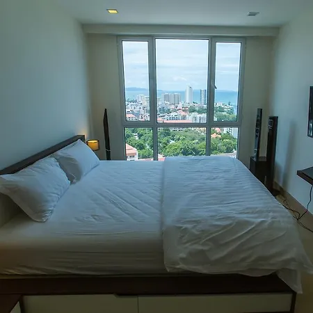 The Cliff อพาร์ตโฮเทล 2*