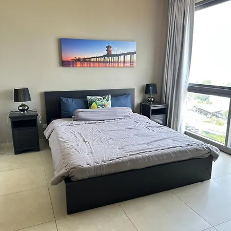 Sea View Studio Apartment Pattaya