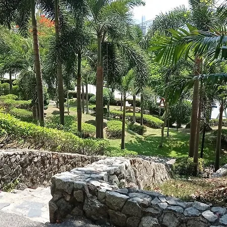 Sea View Studio Apartment *