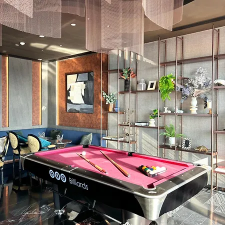 The Edge Stylish Apartment