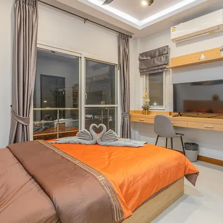 5 Bedrooms Modern Pool Pattaya