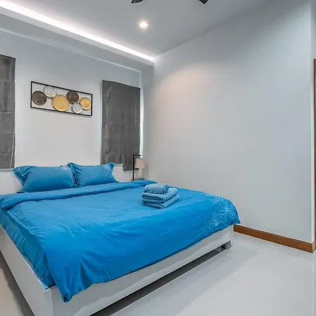 5 Bedrooms Modern Pool วิลล่า