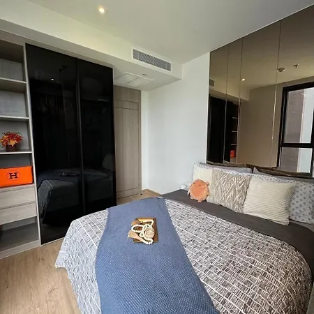 อพาร์ทเม้น Luxury 2 Bed Sea View - Location *