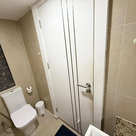 Large Luxury - Centre - Centara Avenue, Pool View - 805