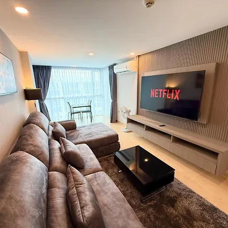 Large Luxury - Centre - Centara Avenue, Pool View - 805 อพาร์ทเม้น Pattaya