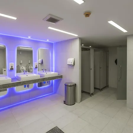 New Superb One-bedroom In The Heart Of Pattaya