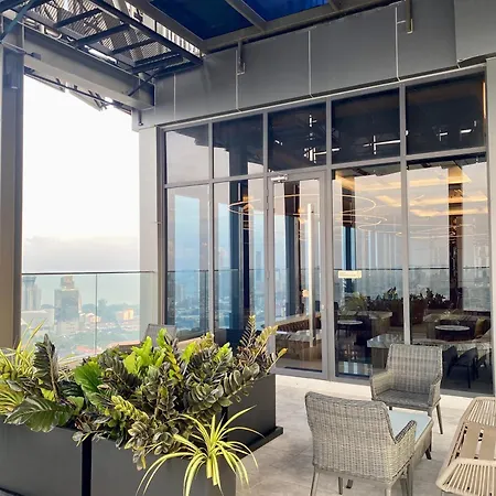Comfort With Seaview Panorama Pool