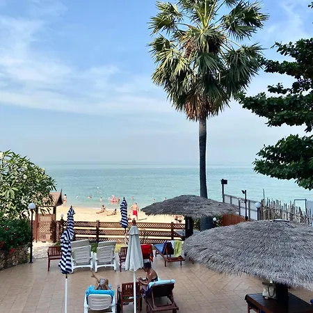 Amazing Spacious Seaview Apartment *