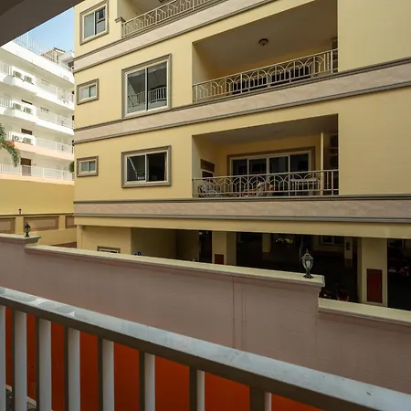 New Nordic 4 By Apartwell 3* Pattaya