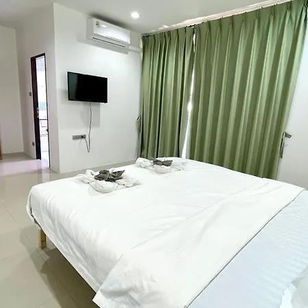 Sunshine Near Private Pool Villa Pattaya