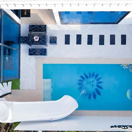 วิลล่า Your Time Pool