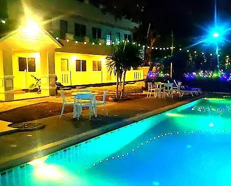 Hotel Residency And Pool 3*