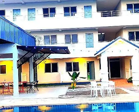 Residency And Pool 3*