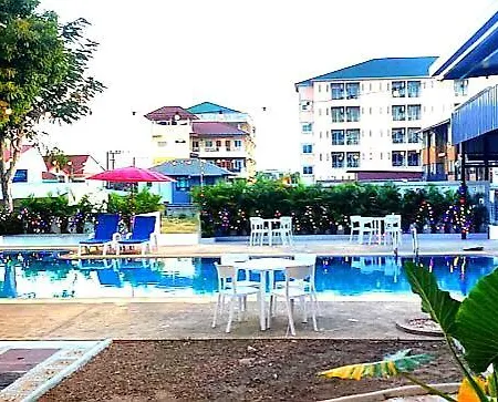Residency And Pool 3* Pattaya