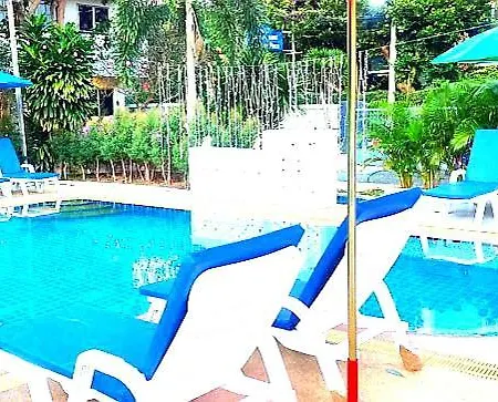 Residency And Pool 3*