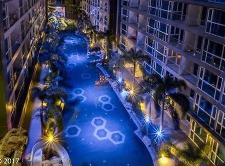 Large Luxury - Centre - Centara Avenue - 101 Apartment Pattaya