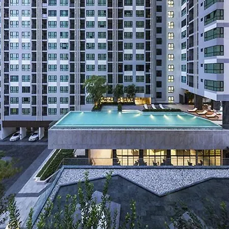 The Base - Spacious 70sqm, 2 Bedroom, 2 Bathroom, Penthouse - Centre - 592 * Pattaya