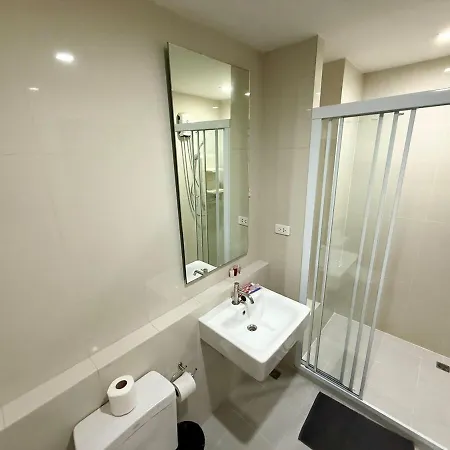 The Base - Spacious 70sqm, 2 Bedroom, 2 Bathroom, Penthouse - Centre - 592 Pattaya