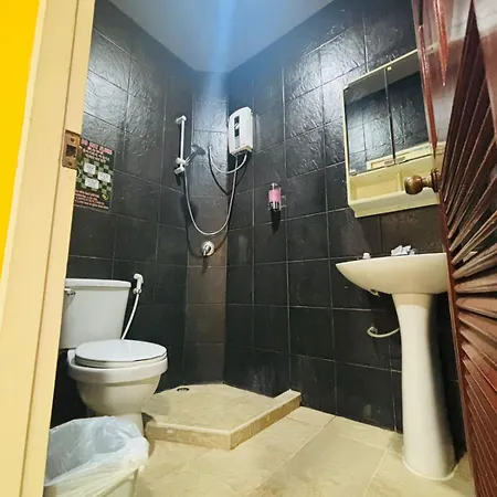 วิลล่า The Ace 6 Bedroom 6 Bathroom With Free Bills Pattaya