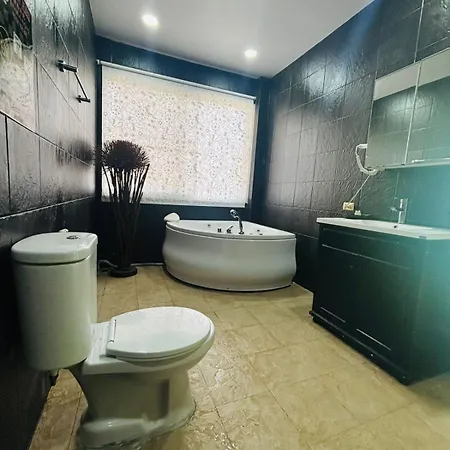 The Ace 6 Bedroom 6 Bathroom With Free Bills * Pattaya