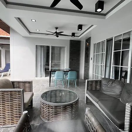 Majestic Pool Villa Pattaya