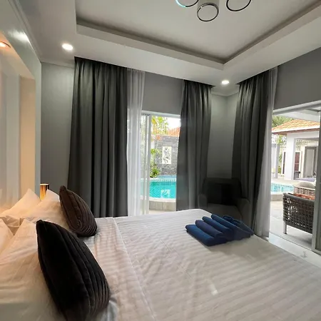 Majestic Pool Pattaya