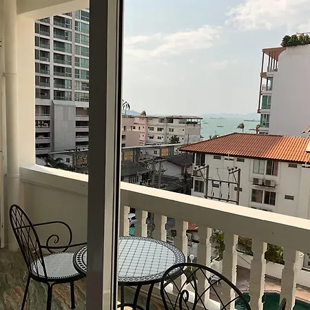 Tower Evo 408 Aparthotel Pattaya