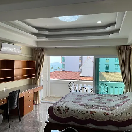 Tower Evo 408 Aparthotel 3*