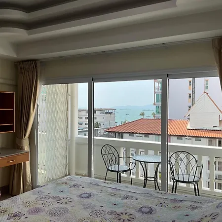 Tower Evo 408 Aparthotel Pattaya