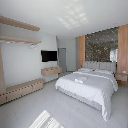 Near Three Town 4beds 5baths South Villa *