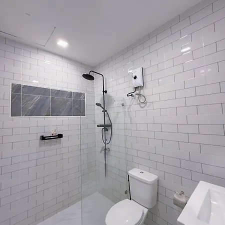 Near Three Town 4beds 5baths South Pattaya