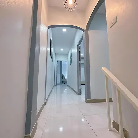 Near Three Town 4beds 5baths South