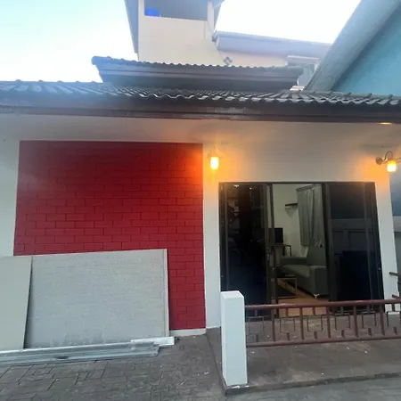 Nine Blue 4 Bd Villa *