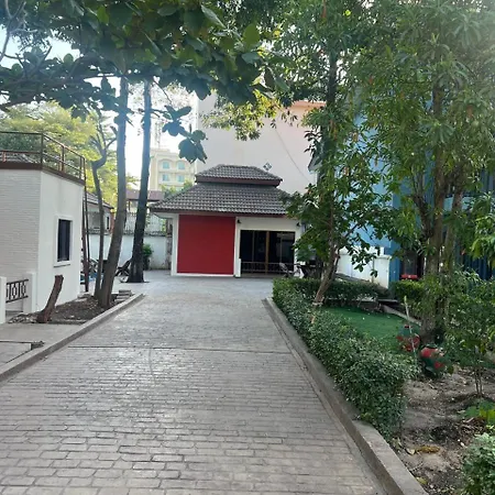 Villa Nine Blue 4 Bd Pattaya