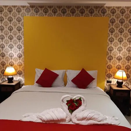 Aura โรงแรม
