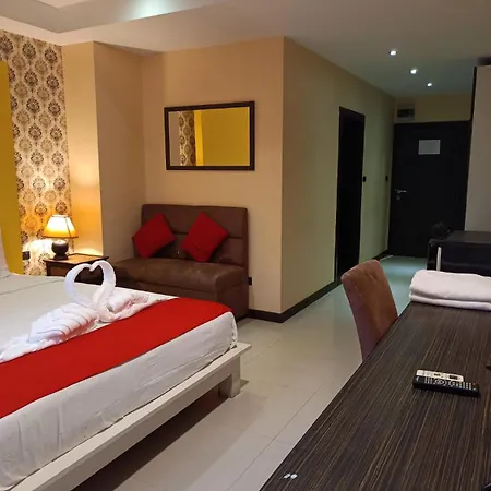 Aura โรงแรม Pattaya
