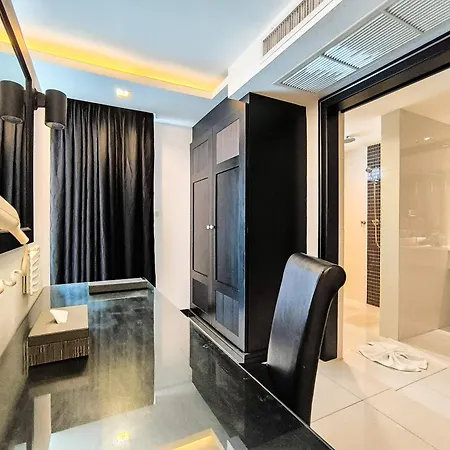 Nova By Compass Hospitality Hotel 4*