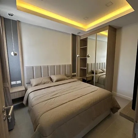Deluxe Midtown 3bed Pattaya
