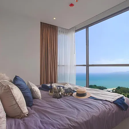 Apartment Exclusive High Floor 2 Bed Sea View Luxury Pattaya