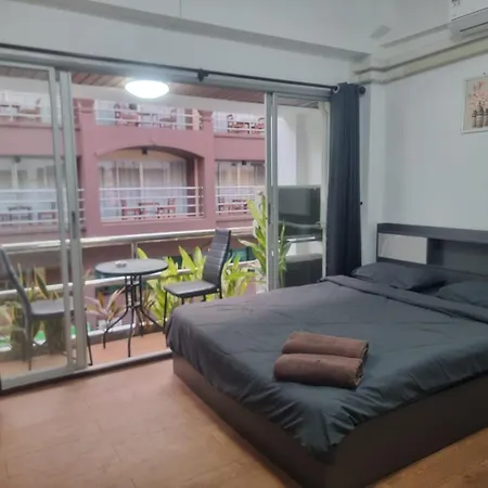 บ้านพัก Noorjahan 3*