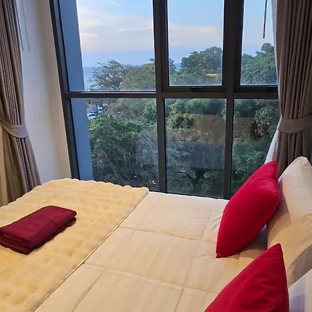 Sea View Great Location Apartment *
