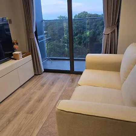 Sea View Great Location *