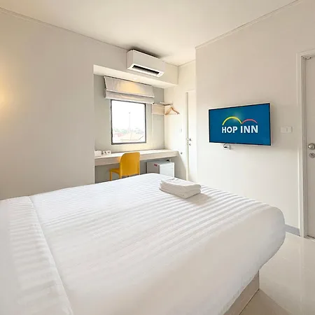 Hop โรงแรม 2*