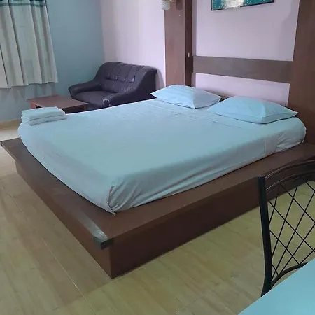 Green Beach Pattaya โรงแรม