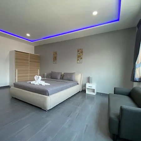 Pool 427 Nearby Walking Street * Pattaya