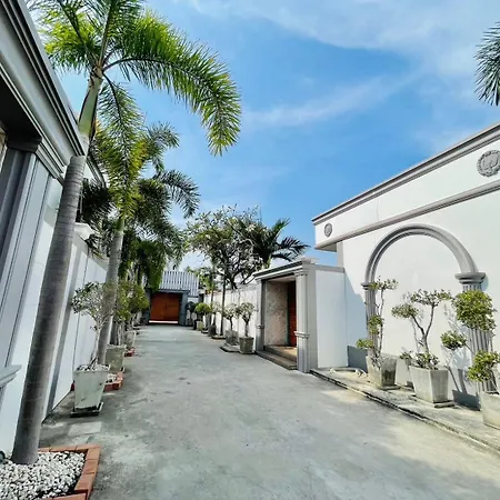 วันหยุดที่บ้าน 다빈치 풀빌라 Davinci Pool *