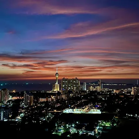 อพาร์ทเม้น Supalai Sea View Luxury