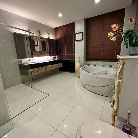 Luxury Beachfront With Ocean Views * Pattaya