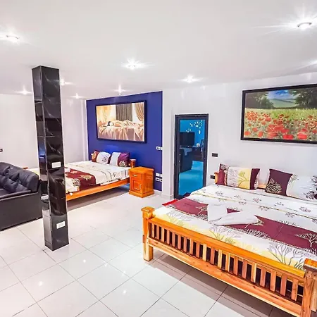 Soi 15 Thappraya Pool Villa- 5km To Jomtien Villa Pattaya